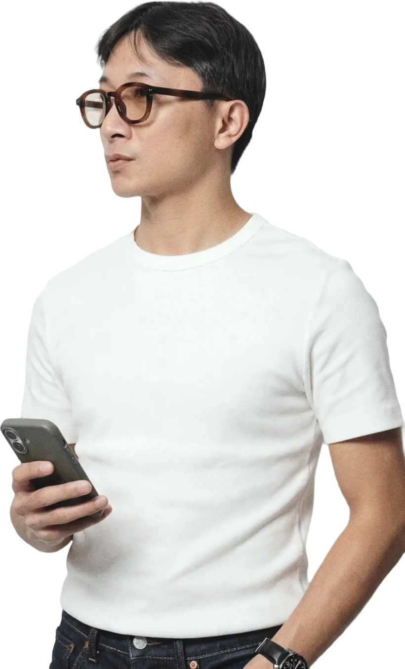 Nathaniel Mallo, host of the webinar, holding his phone